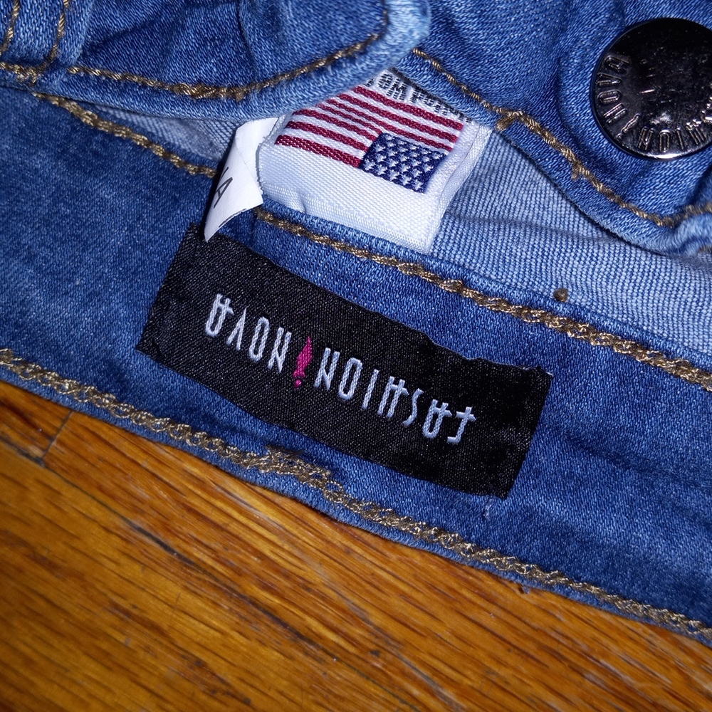 Fashion Nova high rise jeans